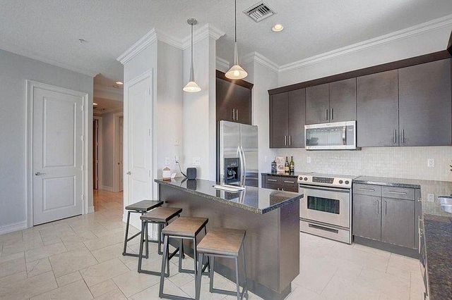 12 SE 1st Avenue 201, Delray Beach, FL 33444