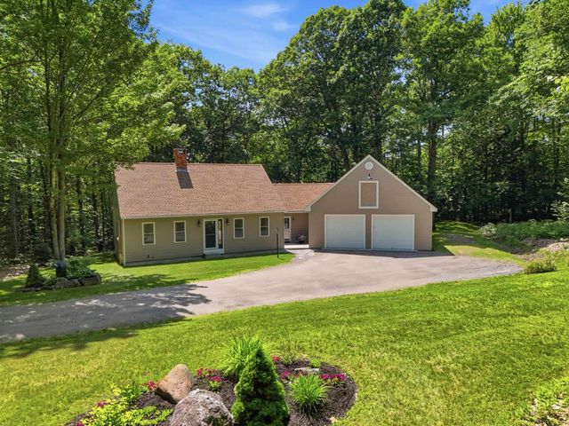 499 New Hampshire Route 140, Gilmanton, NH 03237