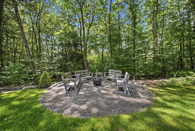 499 New Hampshire Route 140, Gilmanton, NH 03237