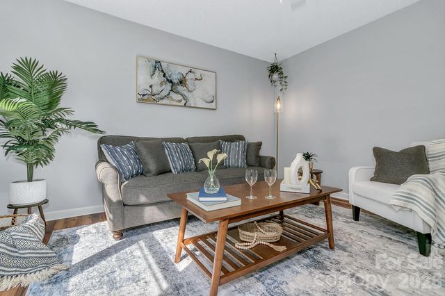 148 Stradley Mountain Road, Asheville, NC 28806