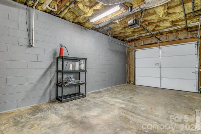 148 Stradley Mountain Road, Asheville, NC 28806