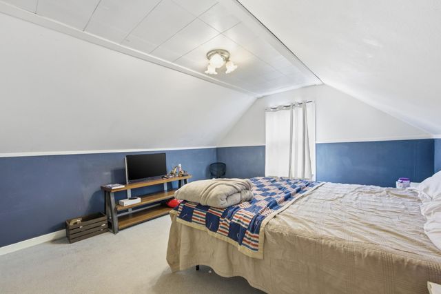 1221 5th Street S, Moorhead, MN 56560