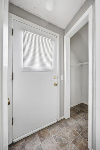 1221 5th Street S, Moorhead, MN 56560