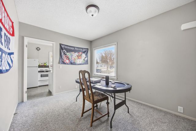 1221 5th Street S, Moorhead, MN 56560