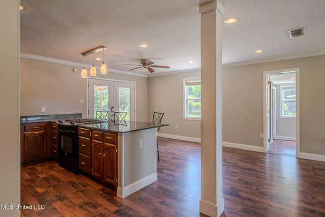 2623 Demaret Drive, Gulfport, MS 39507