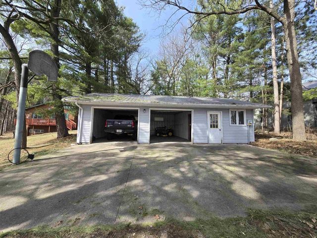 834 N LAKE STREET, Hancock, WI 54943