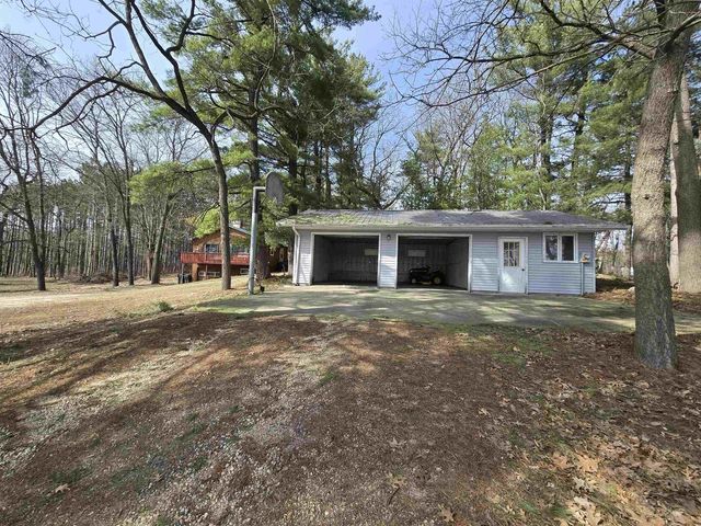 834 N LAKE STREET, Hancock, WI 54943