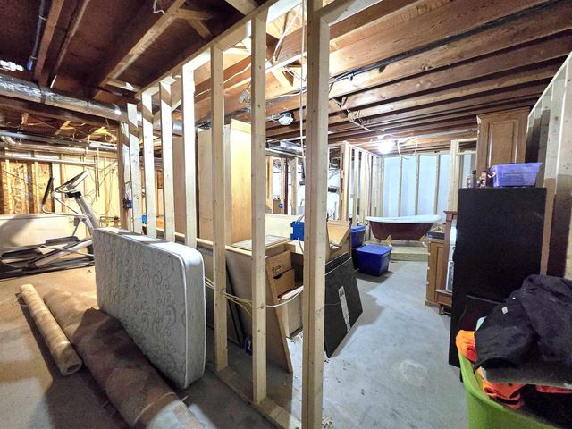 834 N LAKE STREET, Hancock, WI 54943
