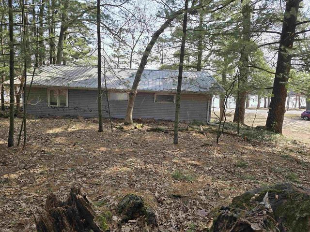 834 N LAKE STREET, Hancock, WI 54943