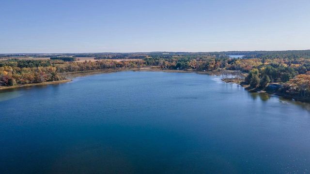 834 N LAKE STREET, Hancock, WI 54943