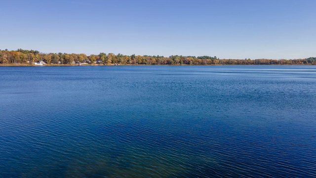 834 N LAKE STREET, Hancock, WI 54943