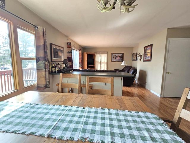 834 N LAKE STREET, Hancock, WI 54943