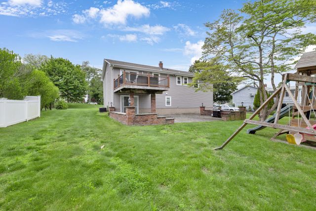 3144 Quinlan Street, Yorktown Heights, NY 10598