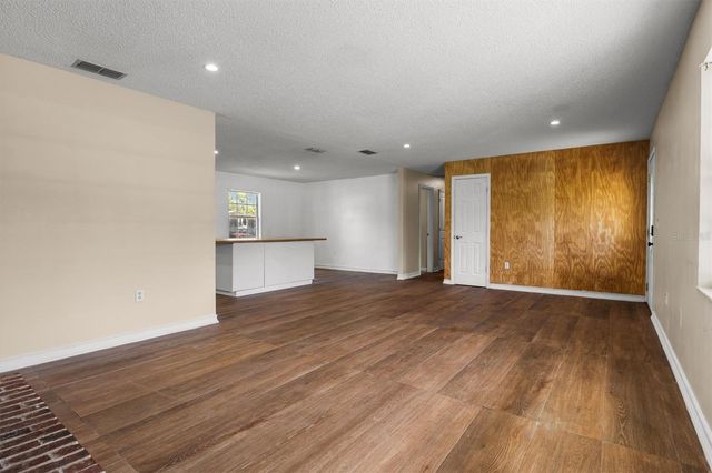 9545 STATE ROAD 33 N, Polk City, FL 33868