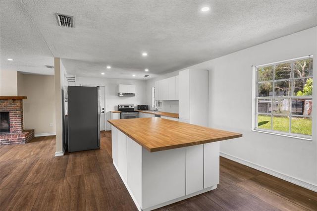 9545 STATE ROAD 33 N, Polk City, FL 33868