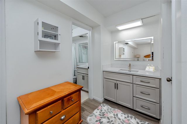 2207 BELLEAIR ROAD B30, Clearwater, FL 33764
