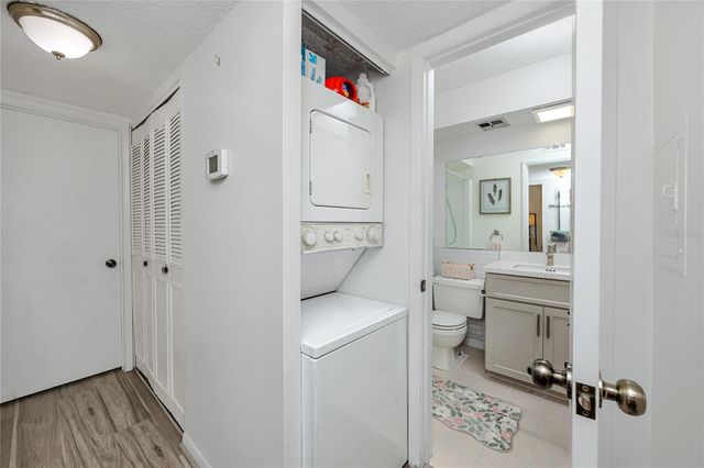 2207 BELLEAIR ROAD B30, Clearwater, FL 33764