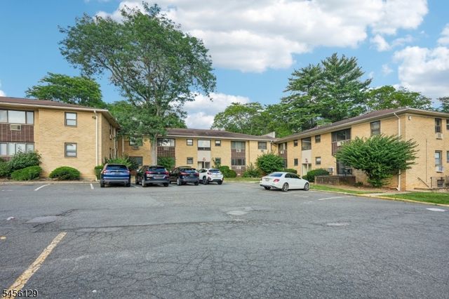 401 Us Highway 22 12D, North Plainfield Boro, NJ 07060