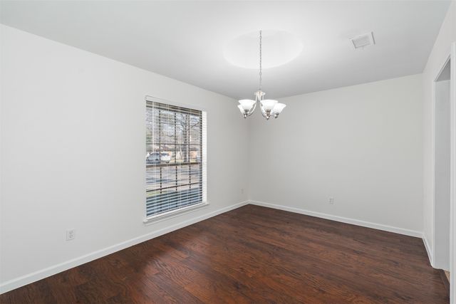 4910 Spring Creek Road, Arlington, TX 76017