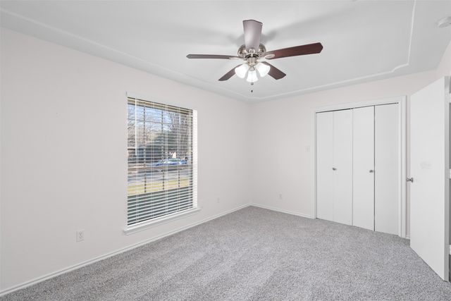 4910 Spring Creek Road, Arlington, TX 76017