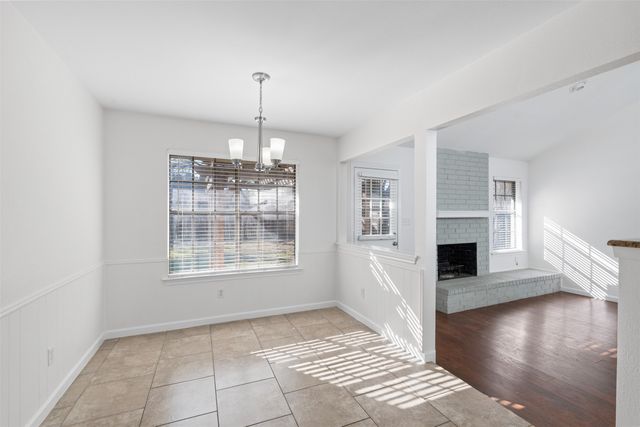 4910 Spring Creek Road, Arlington, TX 76017