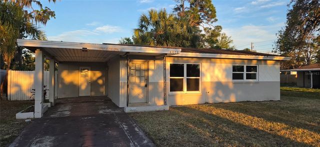 6608 MANOR BEACH ROAD, New Port Richey, FL 34652