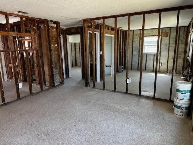 6608 MANOR BEACH ROAD, New Port Richey, FL 34652