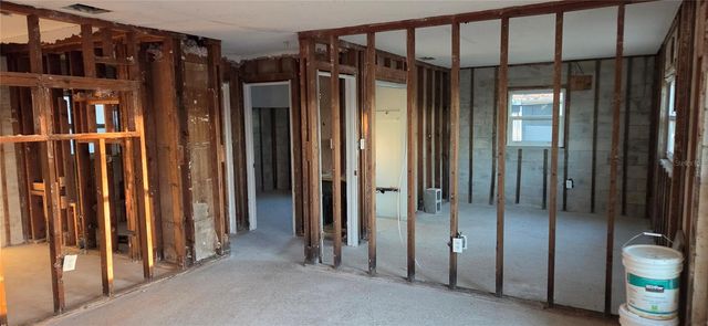 6608 MANOR BEACH ROAD, New Port Richey, FL 34652