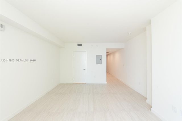 77 SE 5th Street 3604, Miami, FL 33131