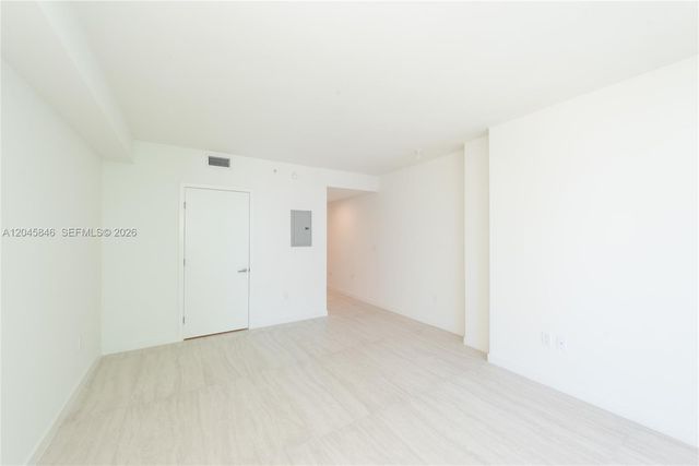 77 SE 5th Street 3604, Miami, FL 33131