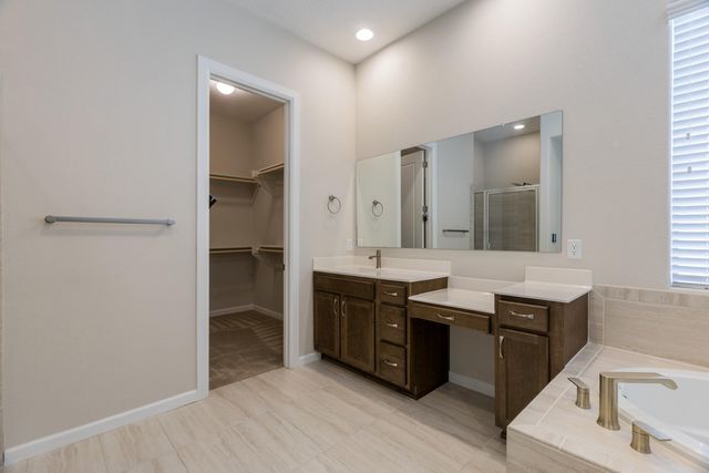 1720 Mount Hood Trail NW, Albuquerque, NM 87120