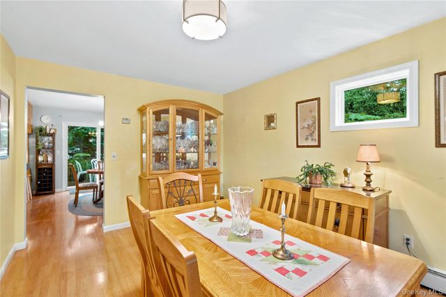 58 Silver Road, Mastic Beach, NY 11951
