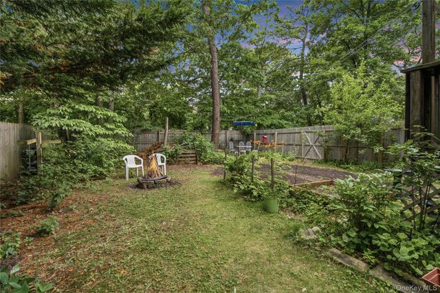 58 Silver Road, Mastic Beach, NY 11951