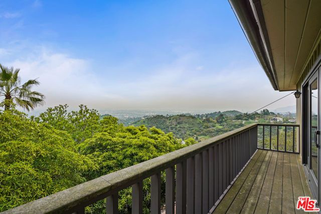 13150 Mulholland Drive, Beverly Hills, CA 90210