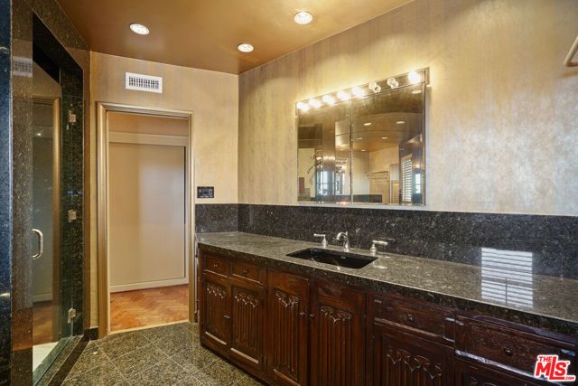 13150 Mulholland Drive, Beverly Hills, CA 90210