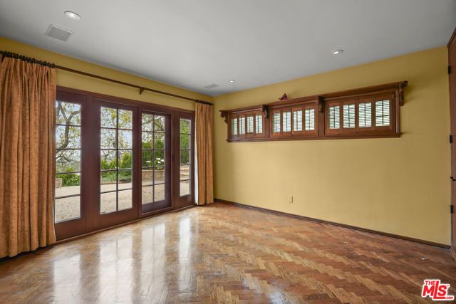 13150 Mulholland Drive, Beverly Hills, CA 90210