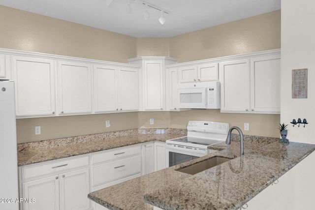 22569 W ANTELOPE Trail, Buckeye, AZ 85326