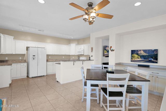 22569 W ANTELOPE Trail, Buckeye, AZ 85326