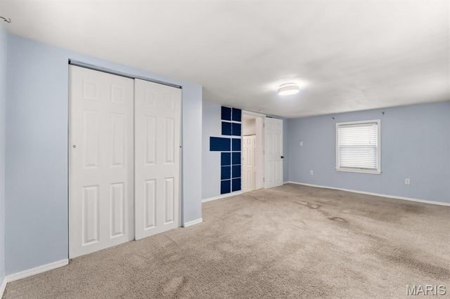 2413 Leslie Avenue, Overland, MO 63114