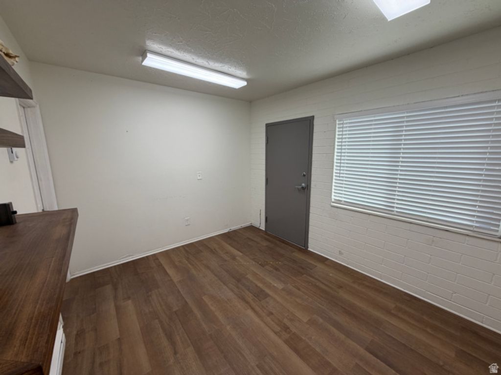 533 W 9460 S, Sandy, UT 84070 — photo 5