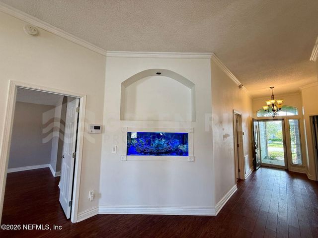 2927 WATERS VIEW Circle, Orange Park, FL 32073