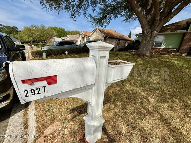 2927 WATERS VIEW Circle, Orange Park, FL 32073