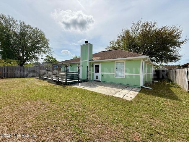 2927 WATERS VIEW Circle, Orange Park, FL 32073