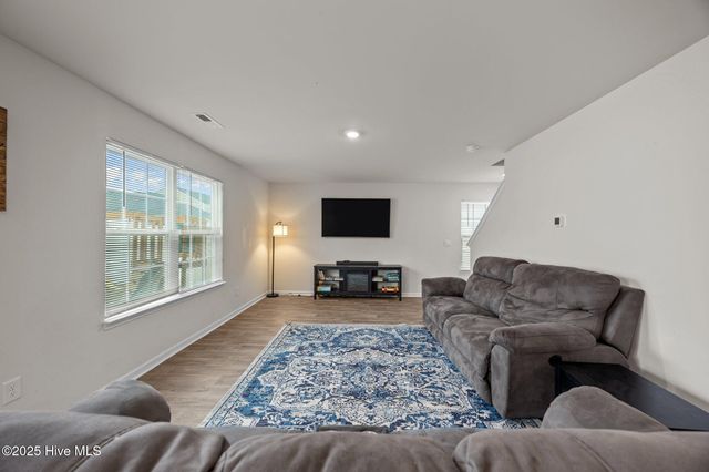 3109 March Court, Greenville, NC 27834