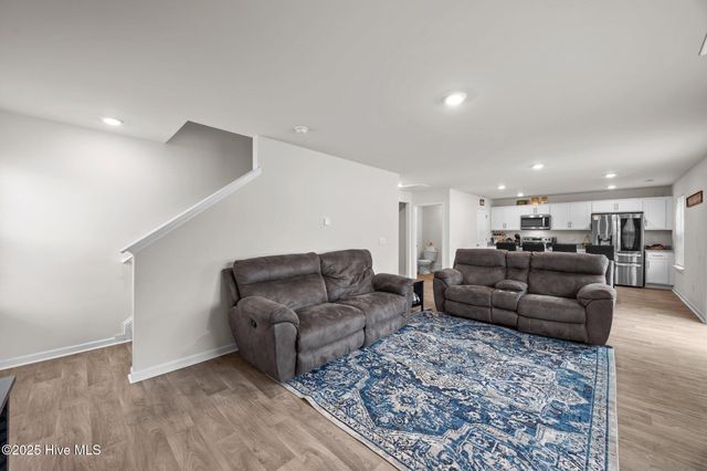 3109 March Court, Greenville, NC 27834