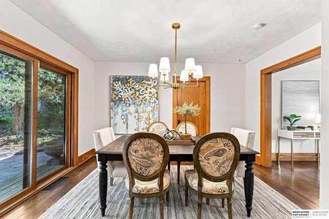 1710 S 55 Street, Omaha, NE 68106