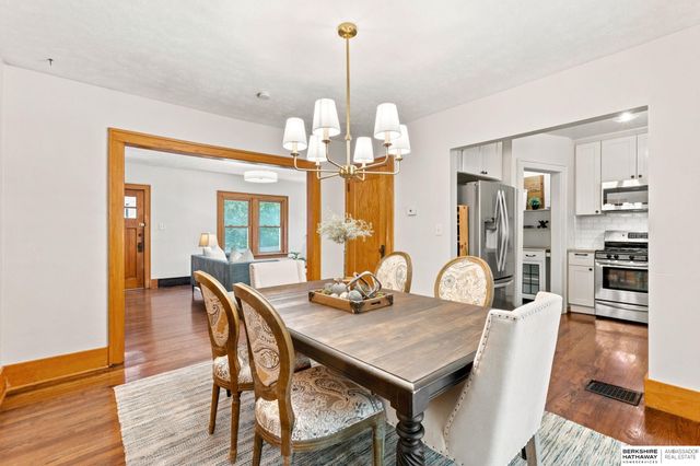 1710 S 55 Street, Omaha, NE 68106