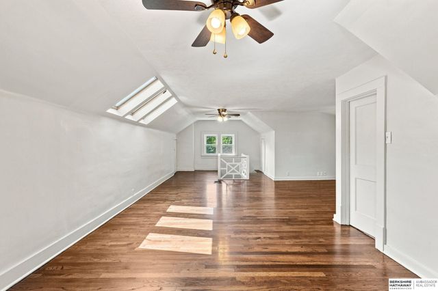 1710 S 55 Street, Omaha, NE 68106