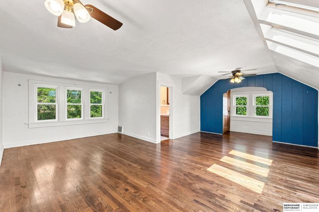 1710 S 55 Street, Omaha, NE 68106