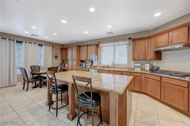 9738 Elk Grove Valley Street, Las Vegas, NV 89178